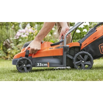 Black & Decker BLACK+DECKER 2x18V Grasmaaier BCMW33184L2-QW 33 Cm Incl. Twee 4,0 Ah Accu's - Afbeelding 4
